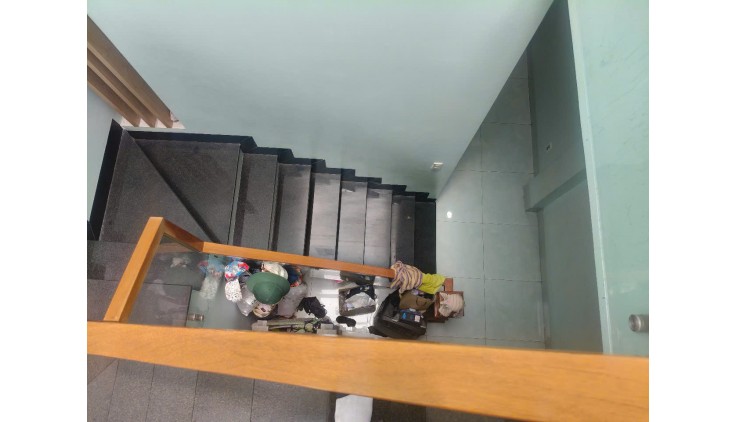 Nhà 2 Tầng Hiệp Bình Chánh – Đường 7m Thông Thoáng – Gần Chợ & GigaMall